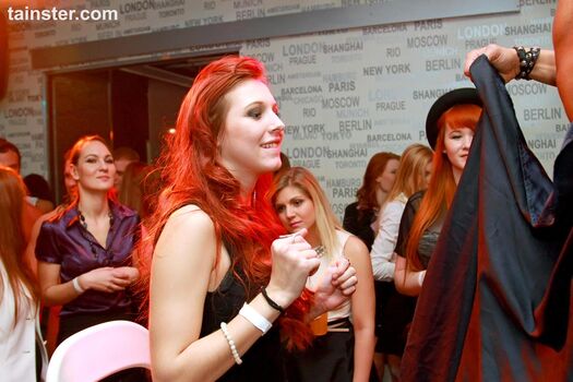 Full leaked Party hardcore model thread private photo