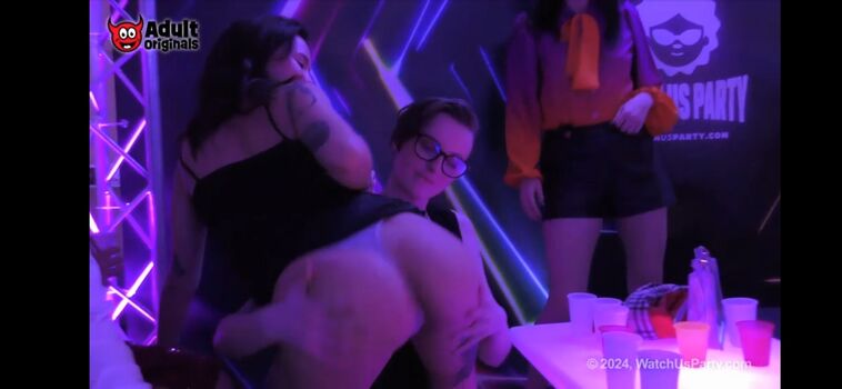 Full leaked Party hardcore page private photo