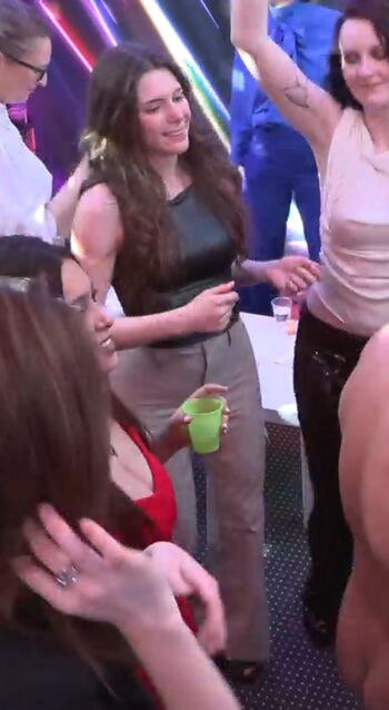 Full leaked Party hardcore page private photo