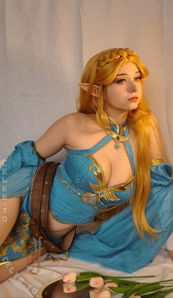 Full leaked Pastelmiiilk page private photo