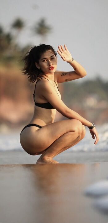 Full leaked Pathum manu private photo