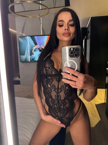 Full leaked Patuea private photo