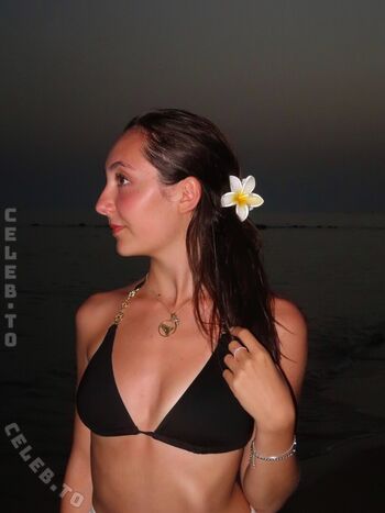 Full leaked Paula hfa private photo
