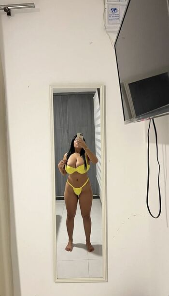 Full leaked Paulaaf private onlyfans photo