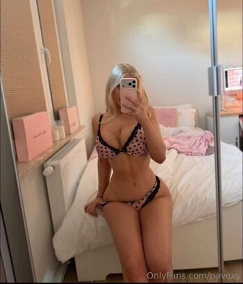 Full leaked Pavoxy private photo