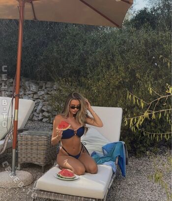 Full leaked Payton ramolla page private photo