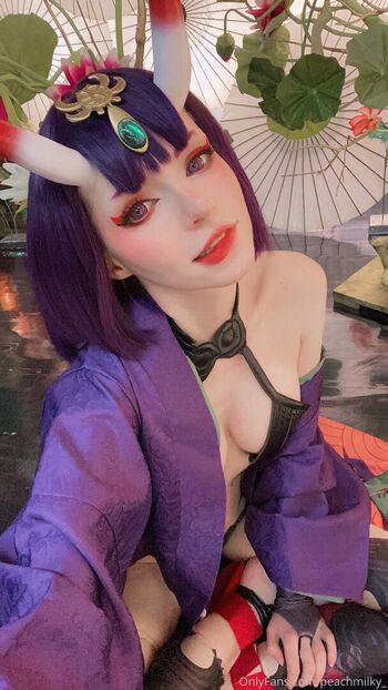 Full leaked Peach milky page private photo