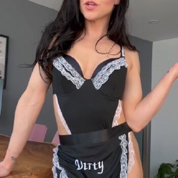 Full leaked Peach private photo