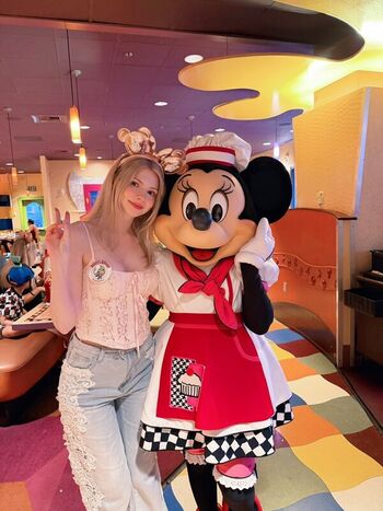 Full leaked Peachmilky page private photo
