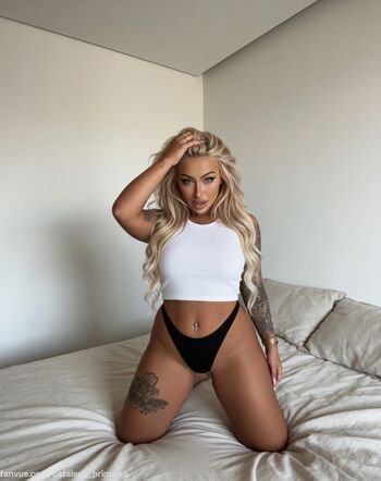 Full leaked Peachy goddess private photo