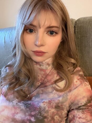 Leaked Peachymilky page private photo viral onlyfans