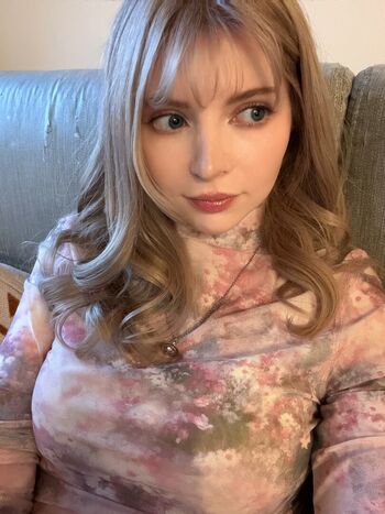 Leaked Peachymilky page private photo viral onlyfans