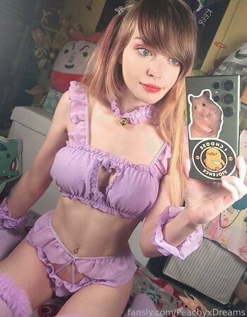 PeachyxDreams