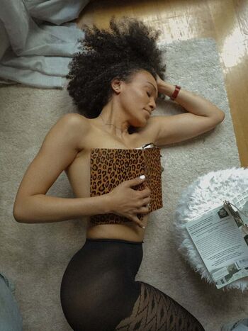 Full leaked Pearl thusi private photo