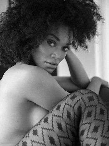 Full leaked Pearl thusi private photo