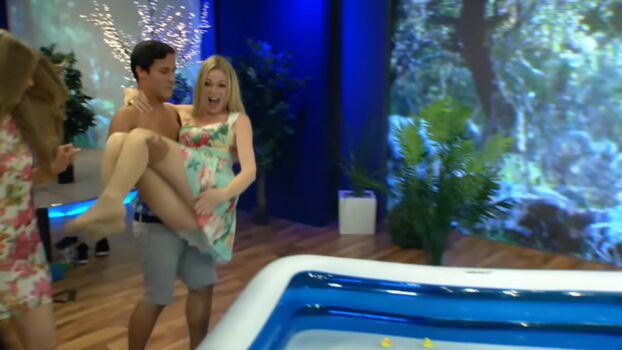 Full leaked Pearl tv upskirt private photo