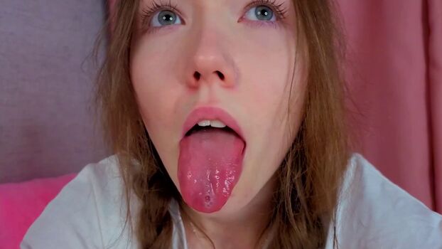 Full leaked Pearly peach private photo