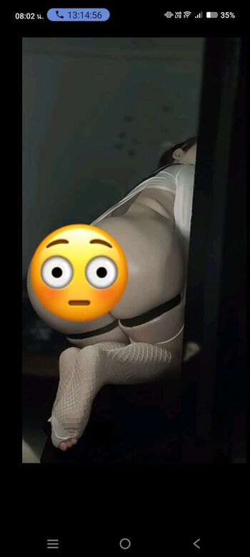 Full leaked Pee nurse private photo