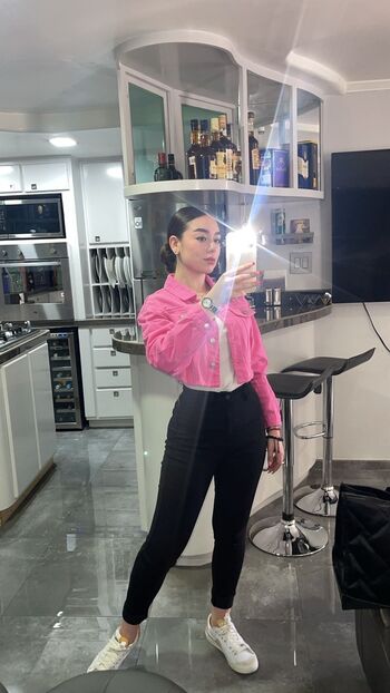 Full leaked Perla ortega private photo