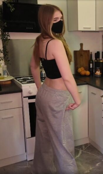 Full leaked Perlinna private photo