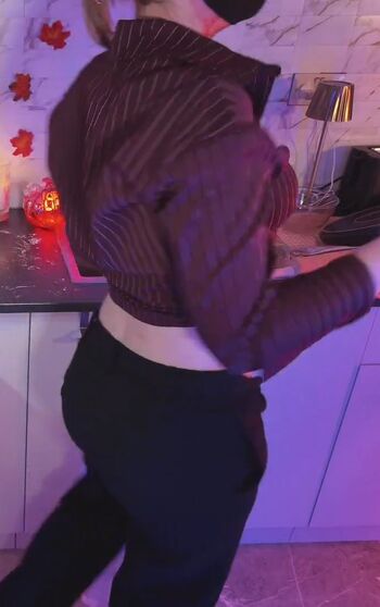 Full leaked Perlinna private photo