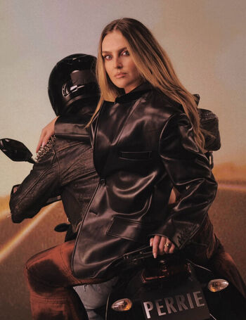 Full leaked Perrie edwards private photo