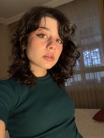 Full leaked Persian page private photo