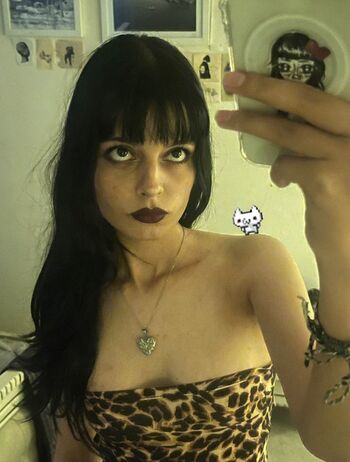 Full leaked Persian private photo