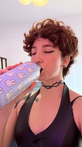 Full leaked Petite rousse private photo