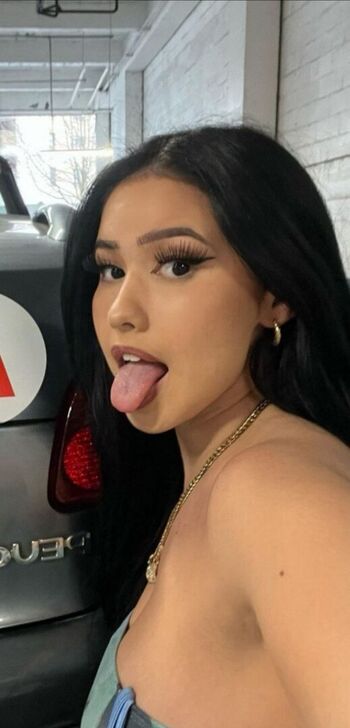 Full leaked Petitebruneone private photo