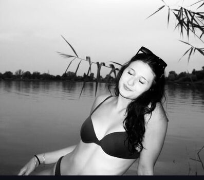 Full leaked Petratimea  page private photo