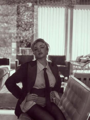 Full leaked Peyton list private photo