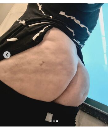 phat_ass_n_pretty_eyes