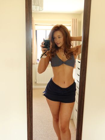 Full leaked Pheobeisginger private photo