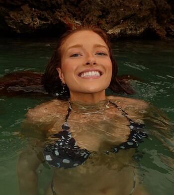 Full leaked Pheobeisginger private photo