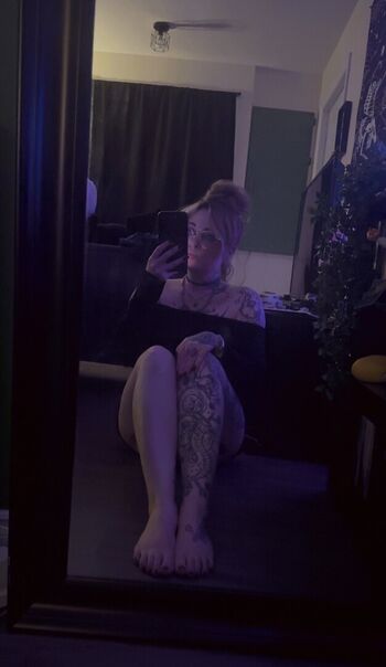 Full leaked Phinxxk private photo