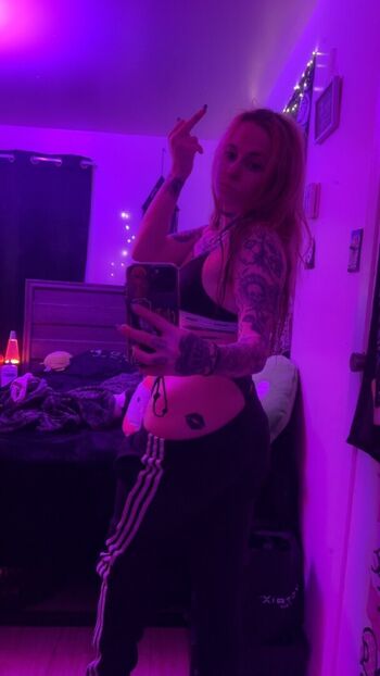 Full leaked Phinxxk private photo