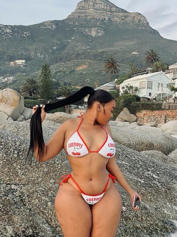 Phobbicclwethu_