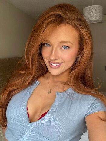 phoebeisginger