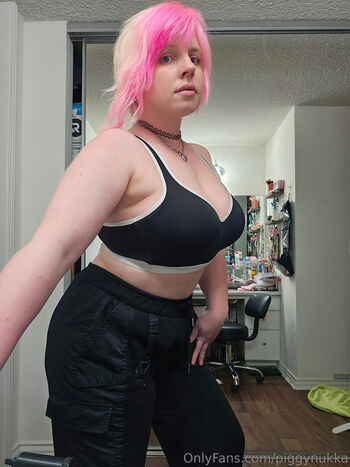 Full leaked Piggynukka private photo