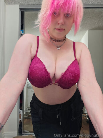 Full leaked Piggynukka private photo
