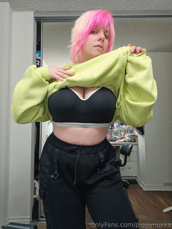 Full leaked Piggynukka private photo