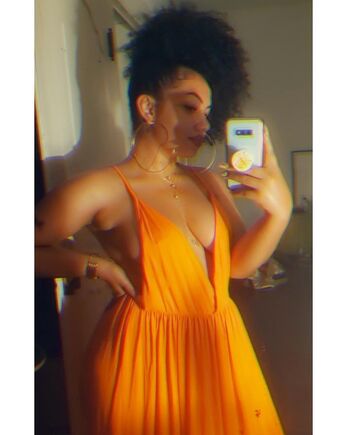 Full leaked Pikachulita private photo