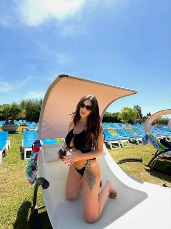 Full leaked Pina luongo private photo