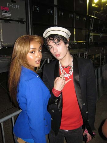 Full leaked Pinkpantheress private photo