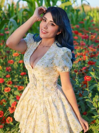 Full leaked Pinku cosplay private photo