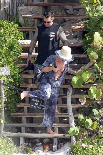 Full leaked Pinkvideovault page private onlyfans photo