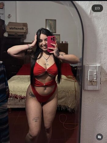 Full leaked Pipencia private photo