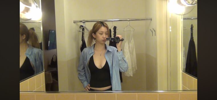 Full leaked Pipluptiny private photo