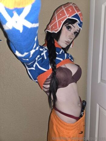 Full leaked Pipssqueakss private photo
